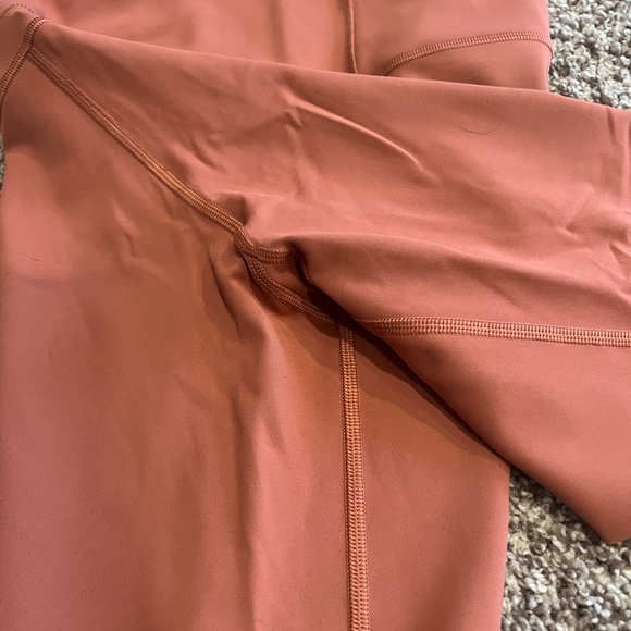 Lululemon Cropped fast and free crops - Picture 3 of 3